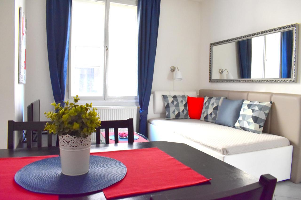 Old Town Konviktska - Bohemian Apartamento *