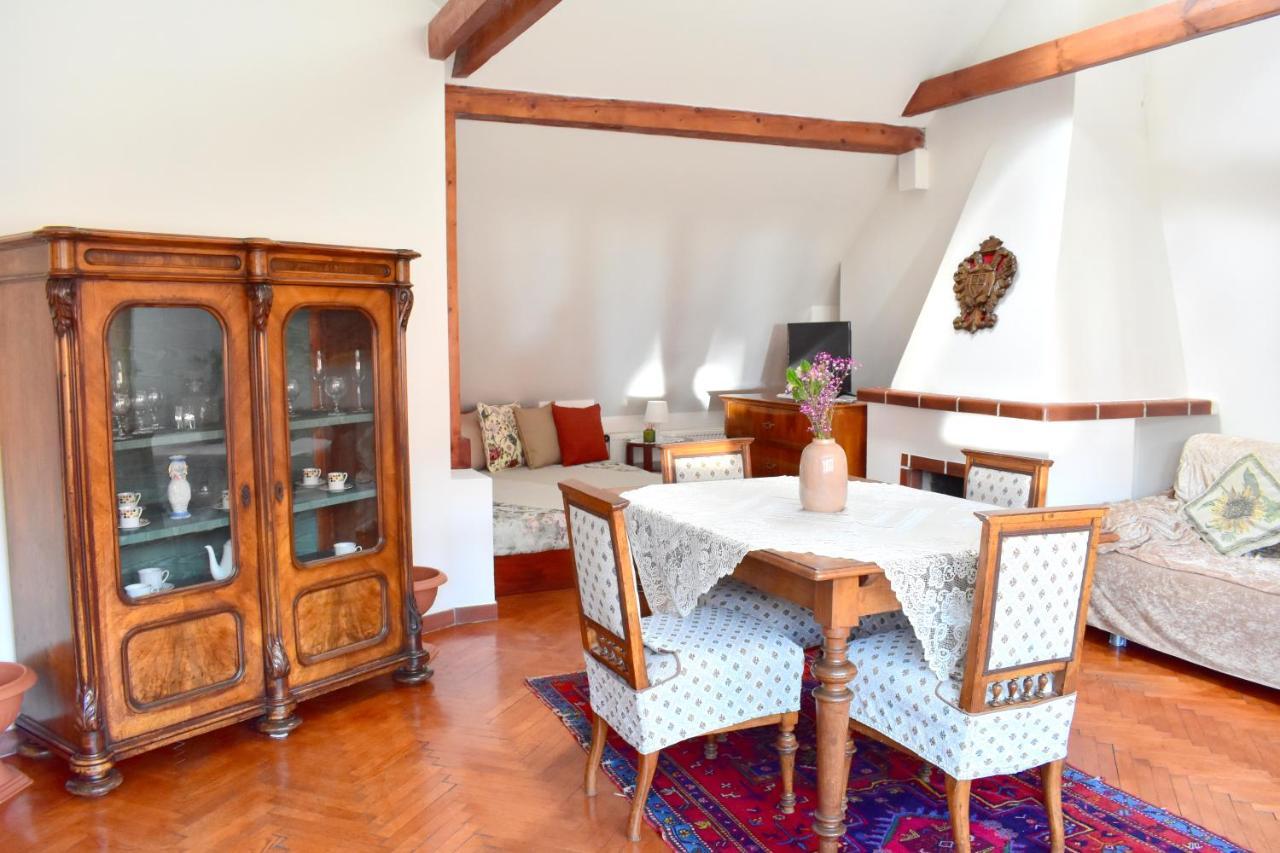 Old Town Konviktska - Bohemian Apartamento